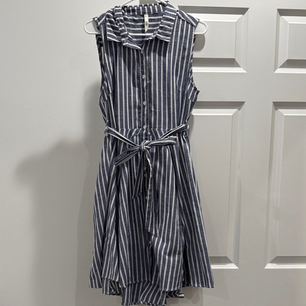 Stella Morgan Striped Sleeveless Midi Dress from UK